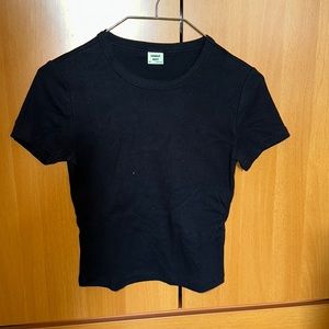 Aritzia Sunday Best Little Ribbed T-shirt
